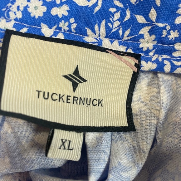 Tuckernuck Blue Ditzy Blooms on Broad flutter sleeve pullover top - Picture 6 of 9